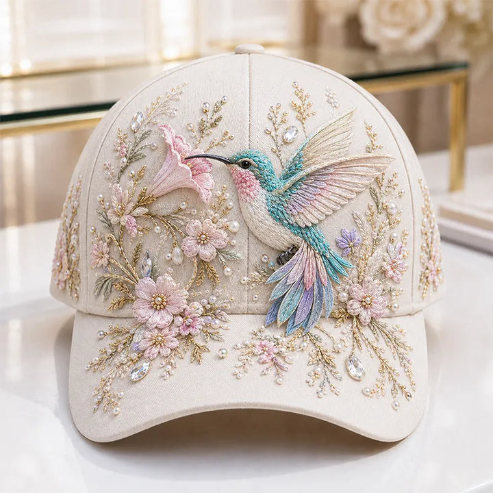 Arlena - Florales Pferde-Statement-Beanie