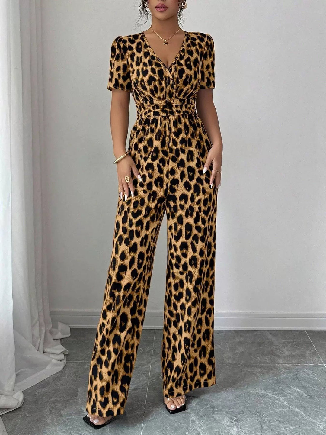 Eveliora - Eleganter Jumpsuit mit Tierdruck