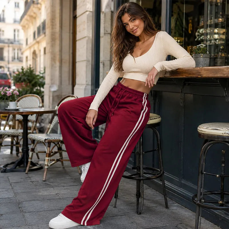 Adorielle - Sportliche, weite Hose mit Streifen