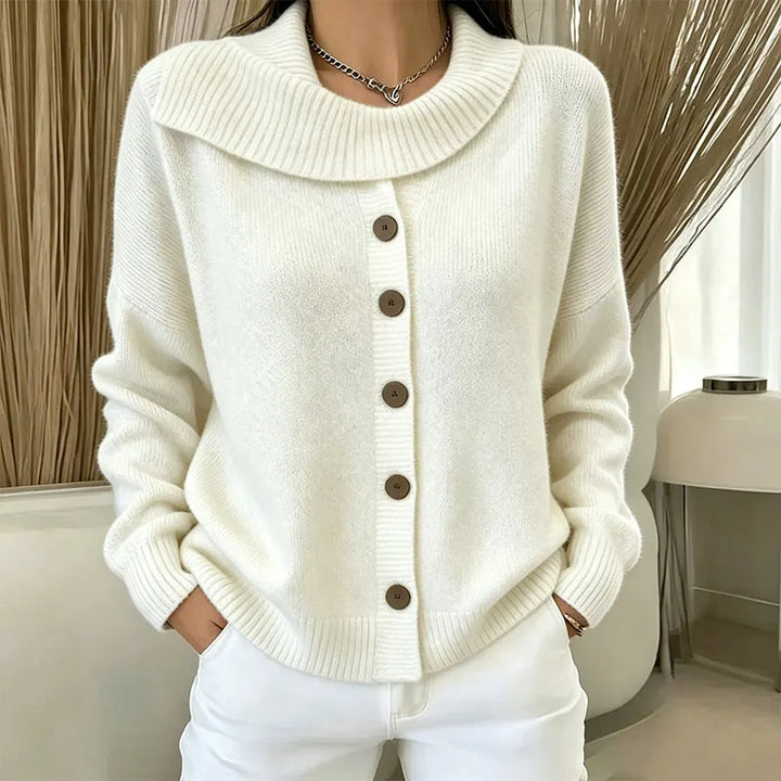 Elowette - Strickjacke mit breitem Kragen und Knöpfen