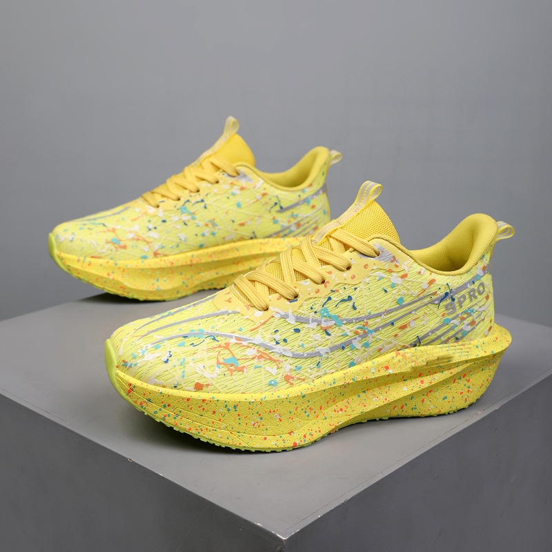 Elowynne - vortriebsstarke Marathon-Laufschuhe