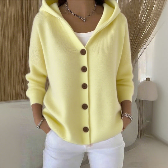 Carlotte - Gemütlicher Strick-Cardigan mit Kapuze