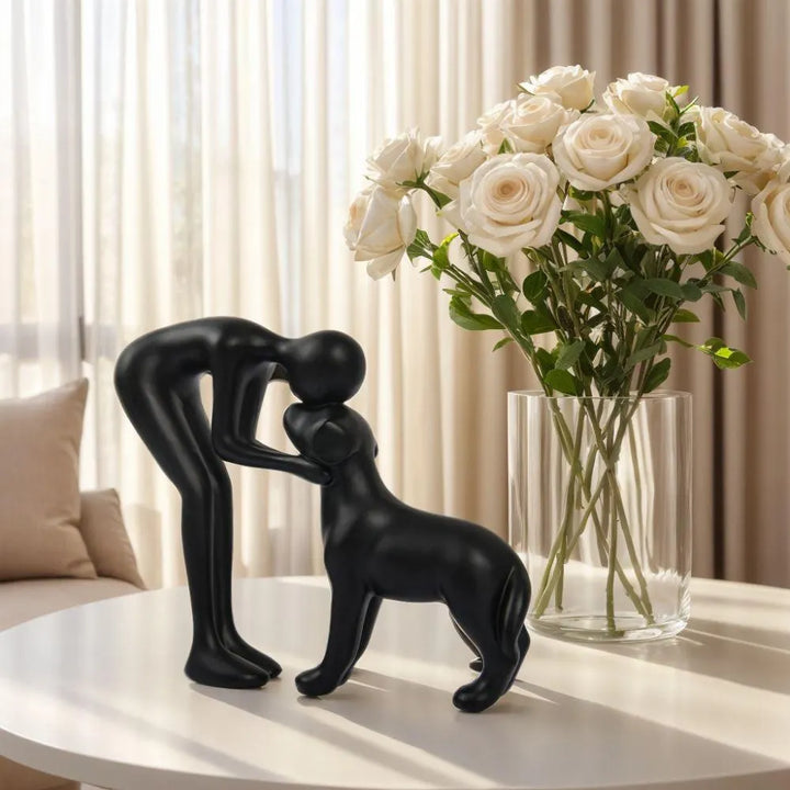 Avaloria - Liebevolle Hundeliebhaber-Figur