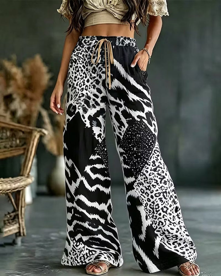 Elfrida - Weiche Leopard-Patchwork-Hose mit weitem Bein