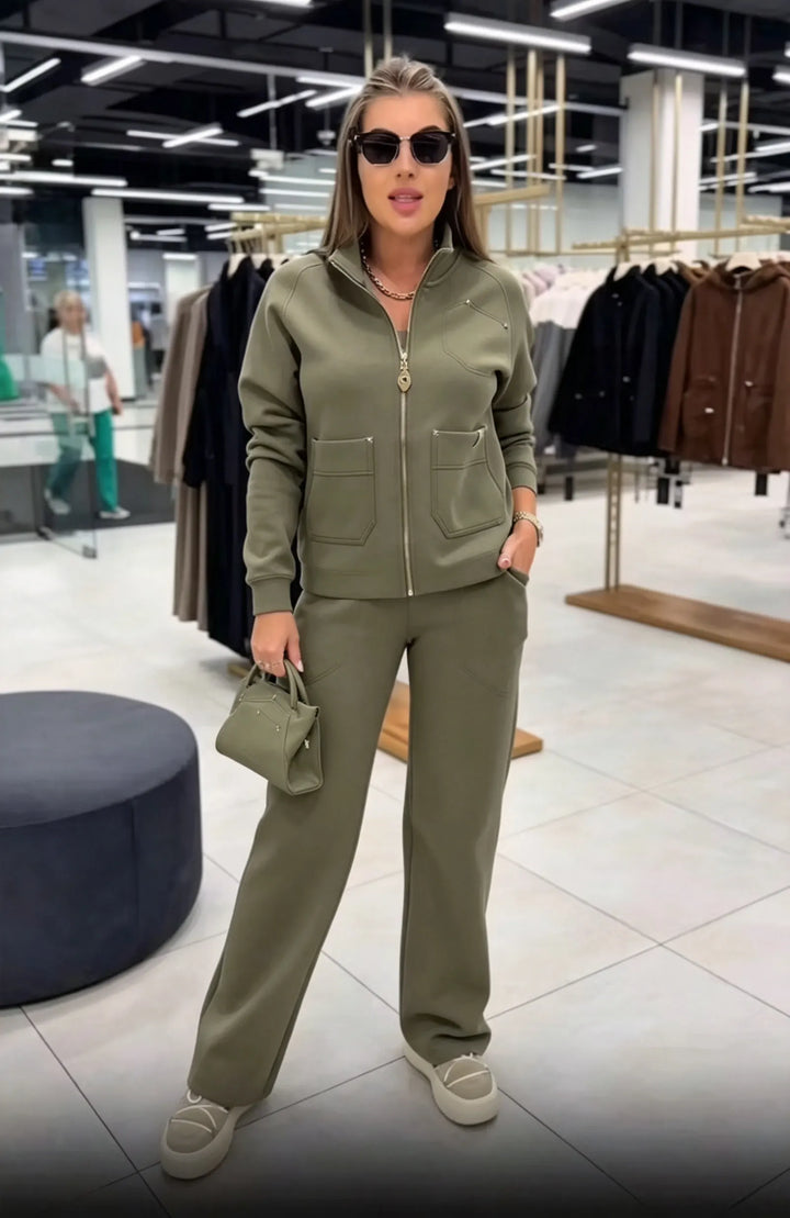 Floranique - Set mit weicher Haptik: kurz geschnittene Jacke mit Reissverschluss und weite Hose