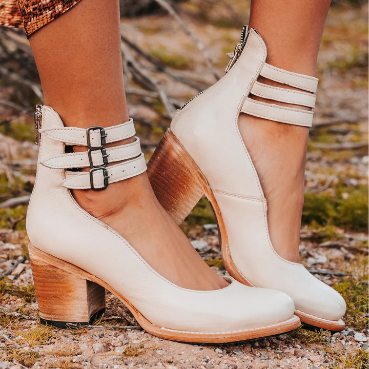 Philomena - Vintage-Lederpumps mit Knöchelriemen