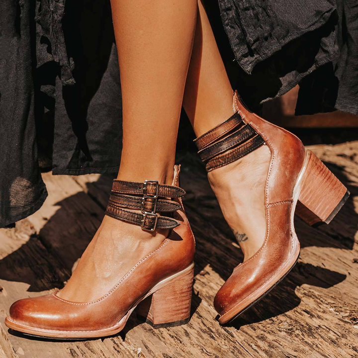 Philomena - Vintage-Lederpumps mit Knöchelriemen