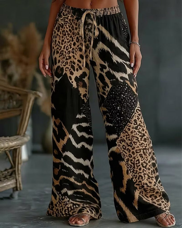 Elfrida - Weiche Leopard-Patchwork-Hose mit weitem Bein