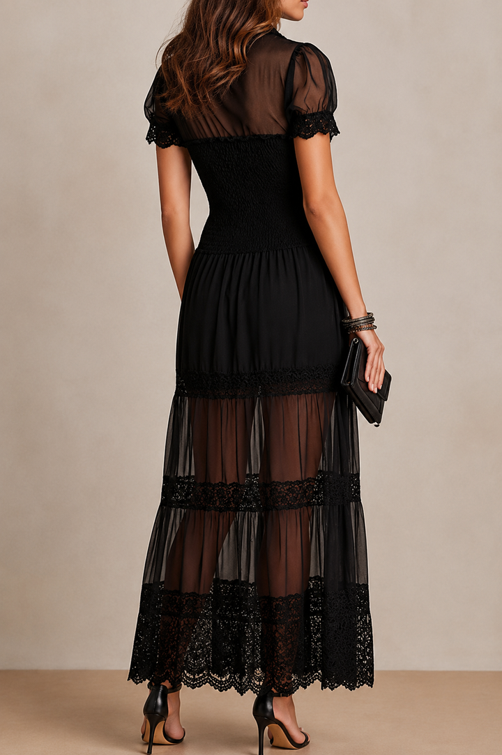 Faylora - Elegantes Spitzenkleid mit transparenten Ärmeln