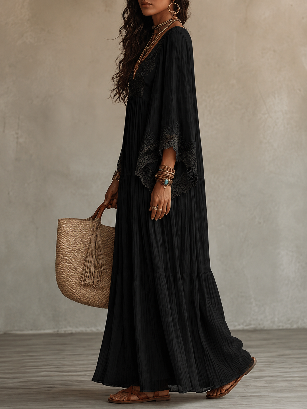 Aerinne - Luftiges, plissiertes Maxikleid
