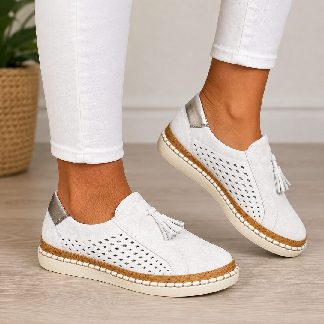 Anceline - Komfortable perforierte Sneaker mit Quasten