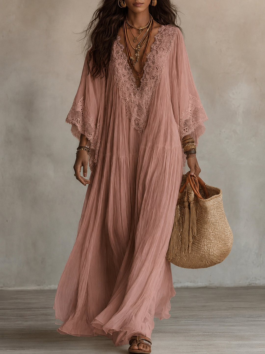 Aerinne - Luftiges, plissiertes Maxikleid