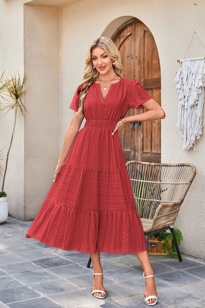 Astrelle - Strukturiertes Stufen-Maxikleid