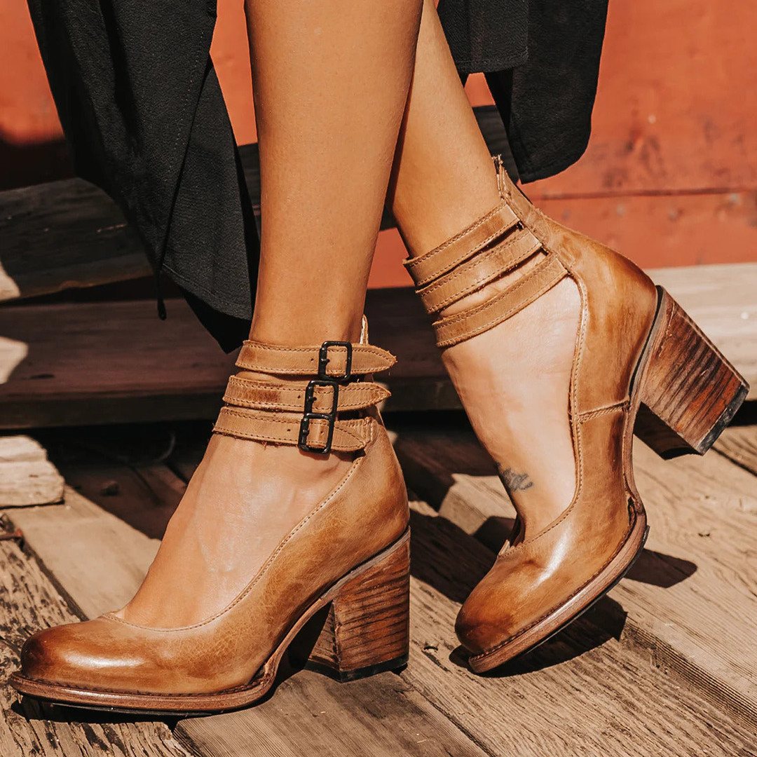 Philomena - Vintage-Lederpumps mit Knöchelriemen