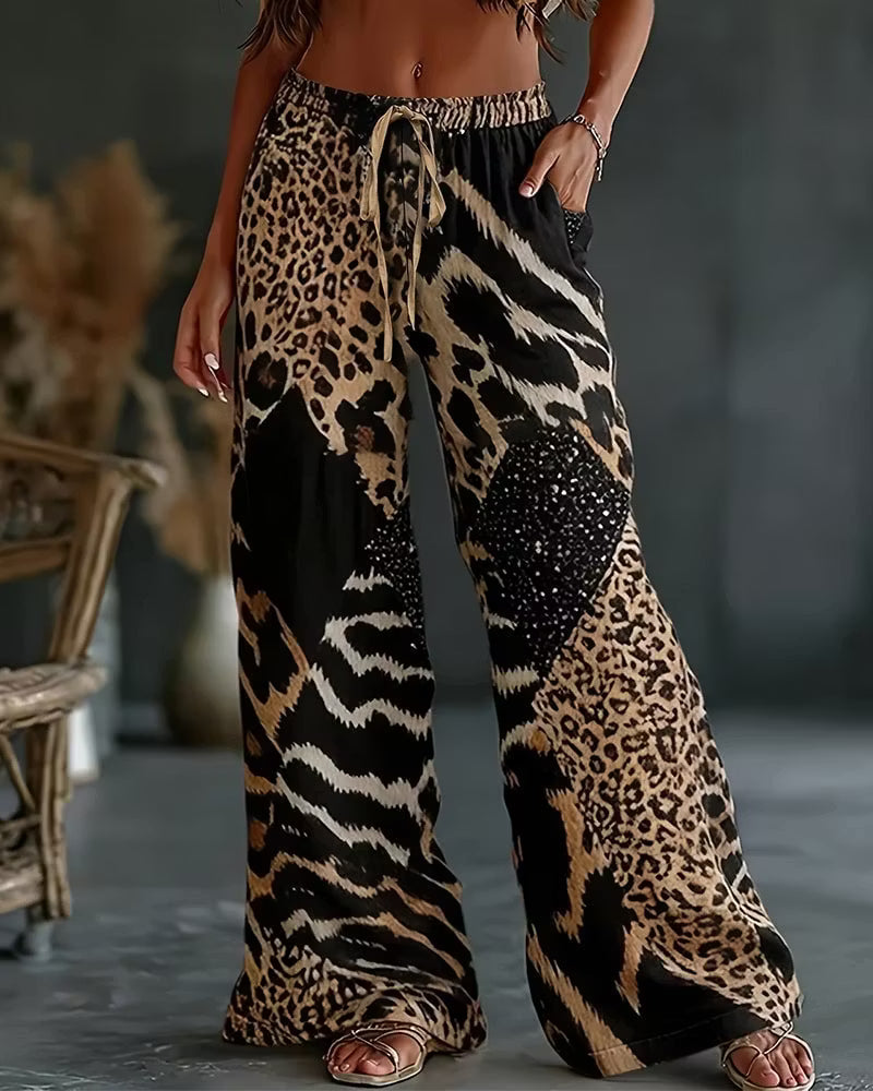 Elfrida - Weiche Leopard-Patchwork-Hose mit weitem Bein