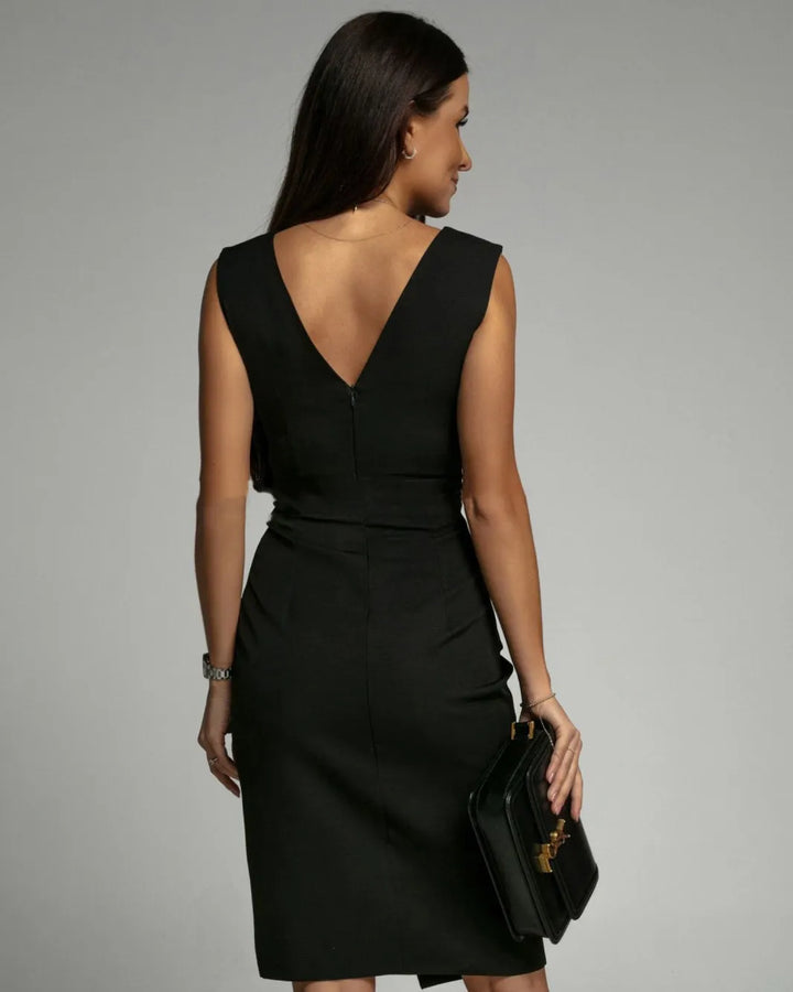 Arielle - figurformendes Kleid mit V-Ausschnitt und Schlitz