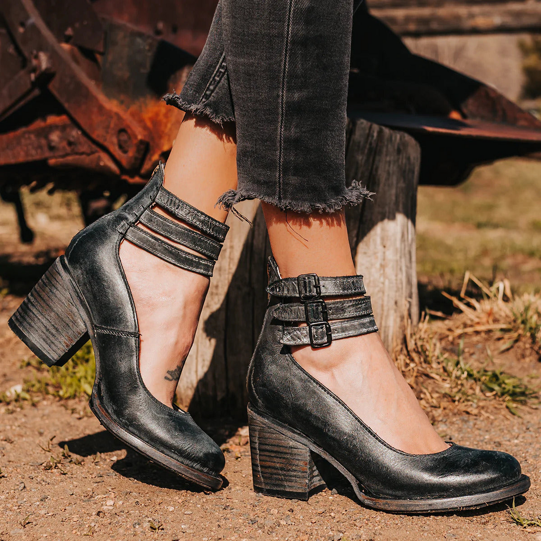 Philomena - Vintage-Lederpumps mit Knöchelriemen