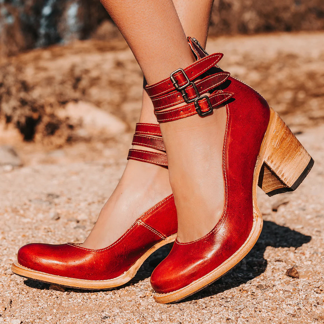Philomena - Vintage-Lederpumps mit Knöchelriemen
