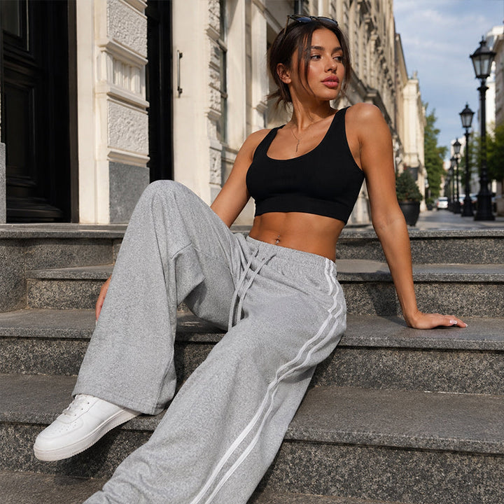 Adorielle - Sportliche, weite Hose mit Streifen