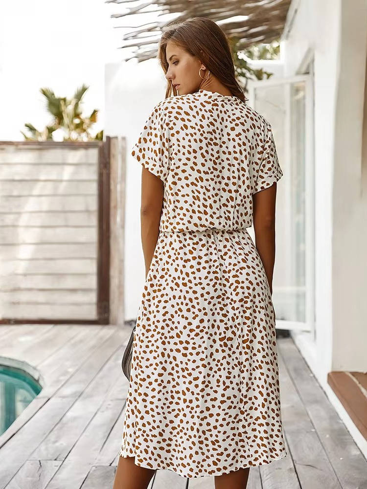 Viviana - Legeres Midikleid mit Kragen